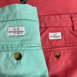 Vineyard Vines Men's green and salmon pink lot of 2 Chino Shorts 36 8" inseams